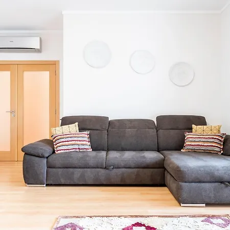 Oceanfront: Luxury Spectacular Sea Views And Pool Olhão