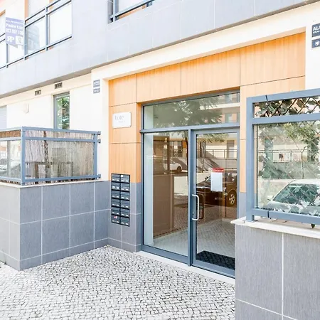 Oceanfront: Luxury Spectacular Sea Views And Pool Daire